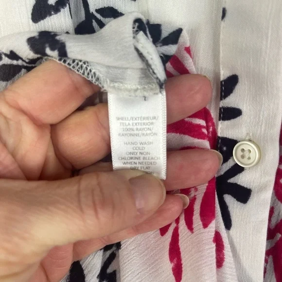 Loft long sleeve floral blouse in pink and black. - Picture 6 of 6